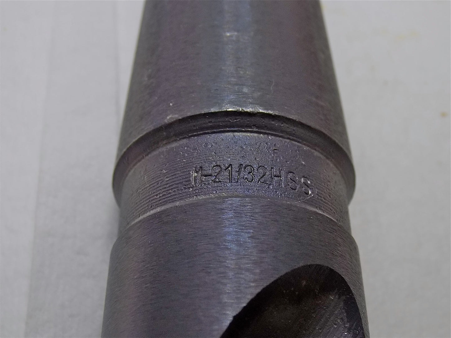 Interstate 5MT HSS Drill Bit 1-21/32" RH 118º Regular Spiral17-3/4" OAL 01551423