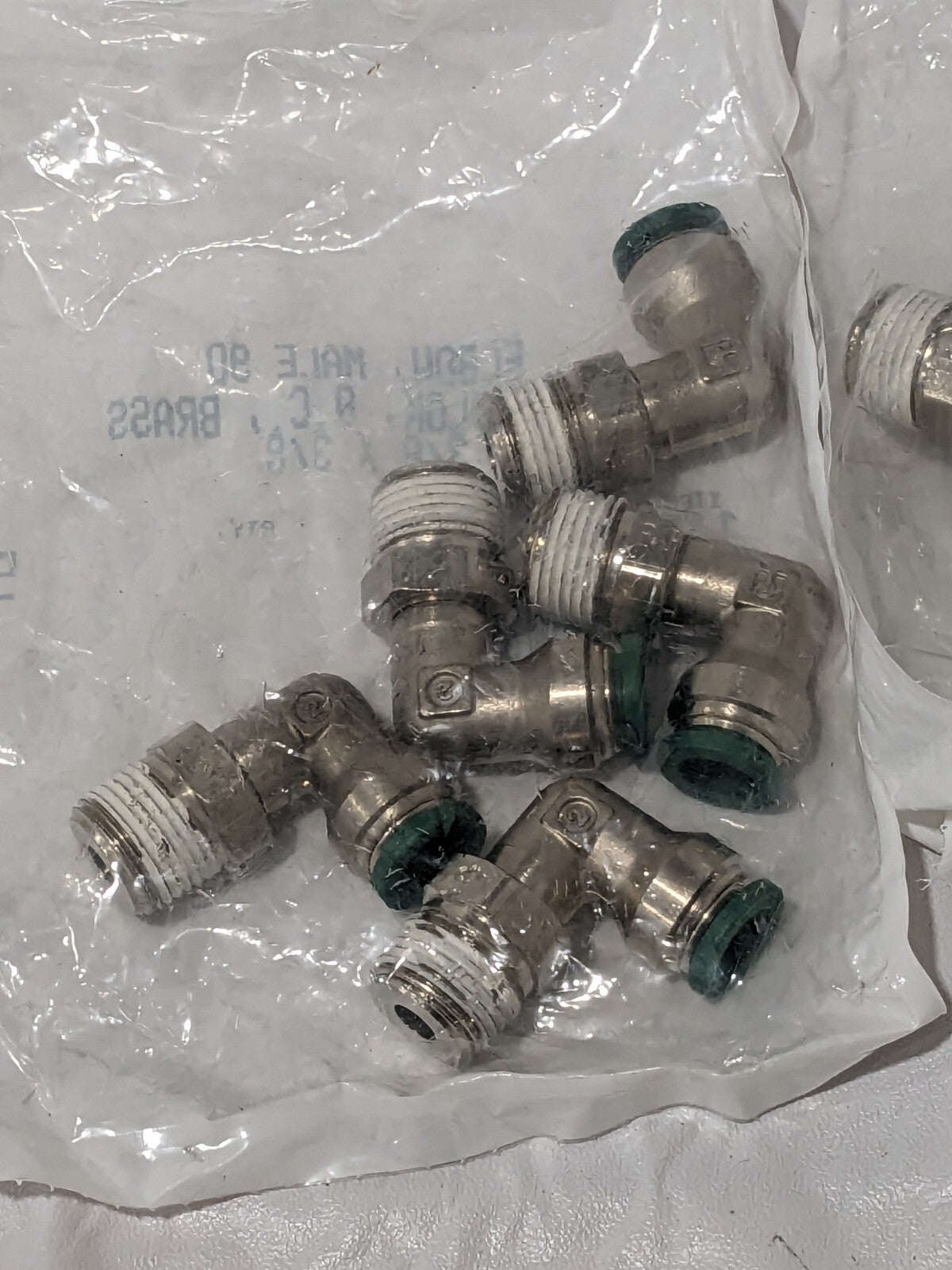 PARKER Push-to-Connect Tube x MNPT x Tube x Male Fitting: 3/8" OD Qty 5 12549