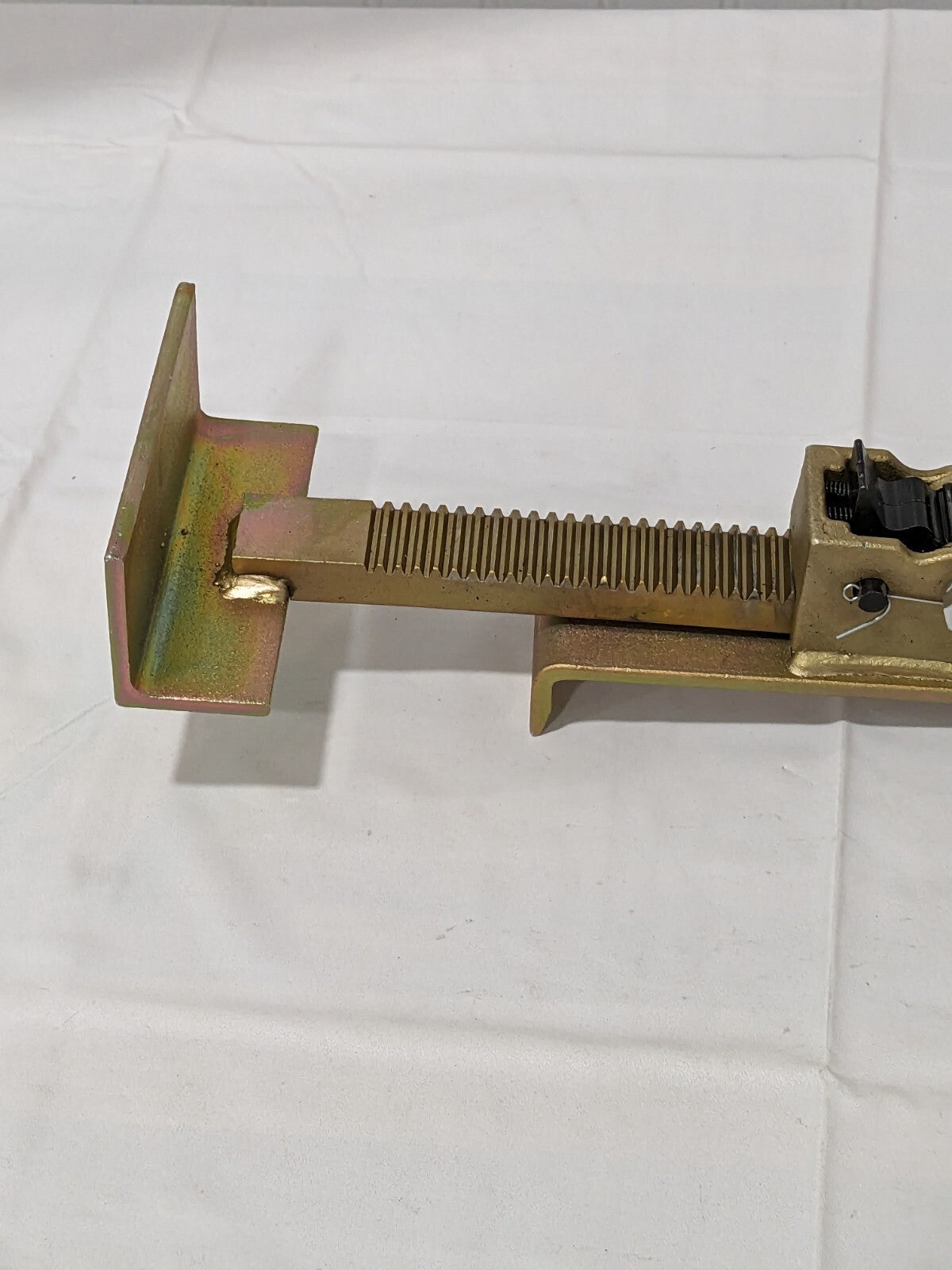 Flooring Jack Professional Hardwood Flooring Jack and Positioning Tool for Wood