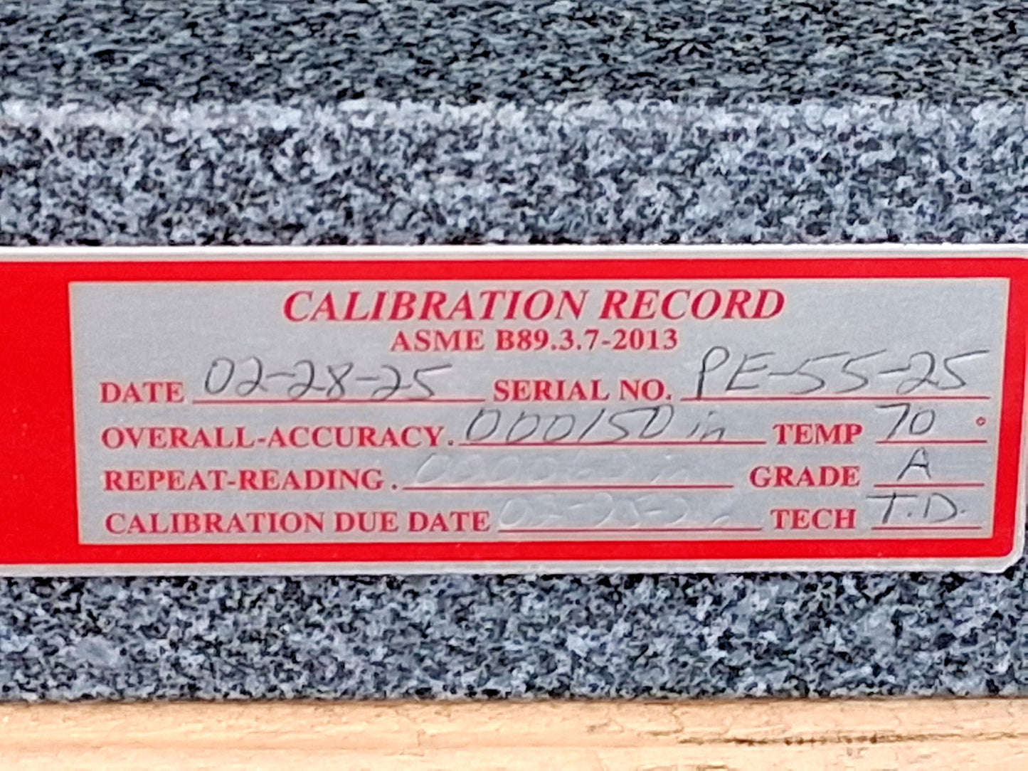 Precision Granite Inspection Surface Plate 18" Wide 24" Long 3" Thick 01940527