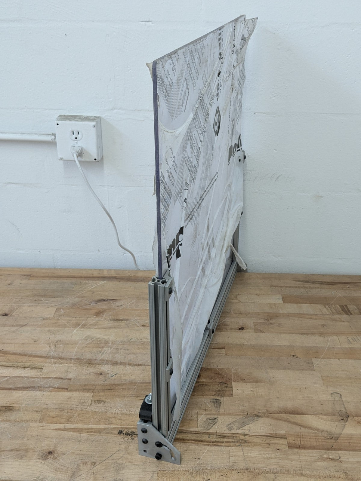 Rockford 24" x 24" Rear Right-Side Shield w/ Mount for Milling Machine SSA420