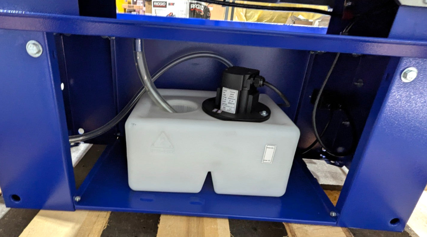 Vectrax 7 x 12" Horizontal & Vertical Bandsaw   115/230V - 1HP  *Scratch & Dent*