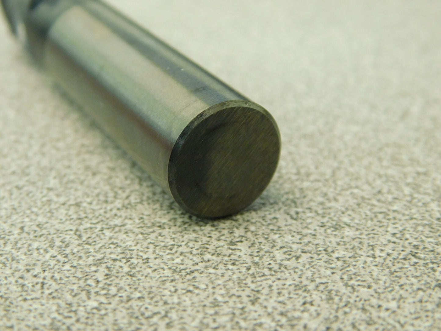 Accupro Carbide Corner Chamfer End Mill 1/2 Dia 4Fl 5/8 LOC 2.5L 62896881