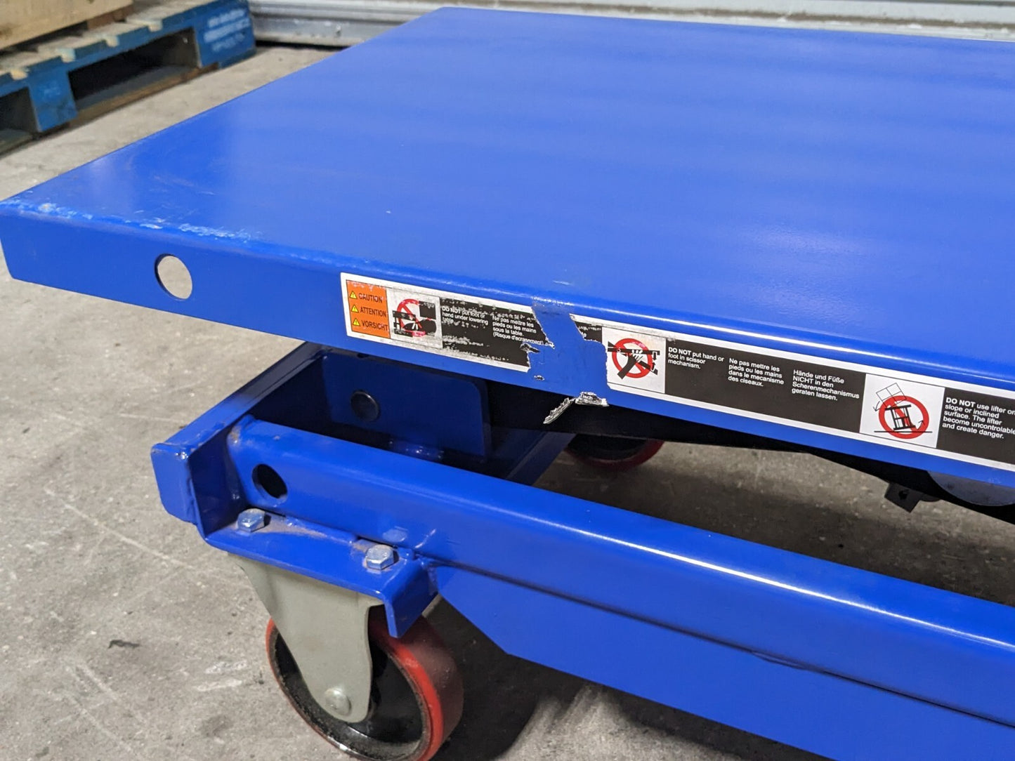 Pro Source Hydraulic Scissor Lift Cart 2000 lb Cap. 40" x 20" Platform AS90