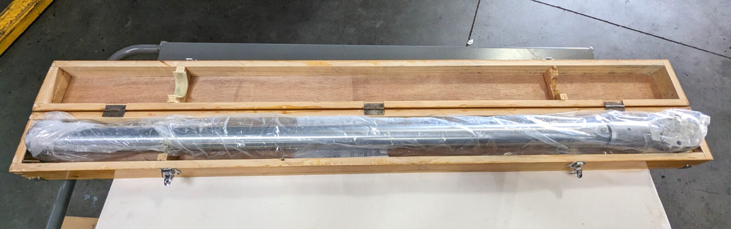 NuLine Heavy Duty Torque Wrench  1" Drive  660ftlb - 2200ftlb  60" OAL  NB-3000C