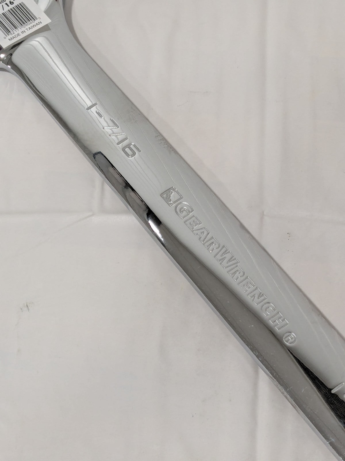 GEARWRENCH Combination Wrench: 1-7/16" Head Size, 15 deg Offset 9040
