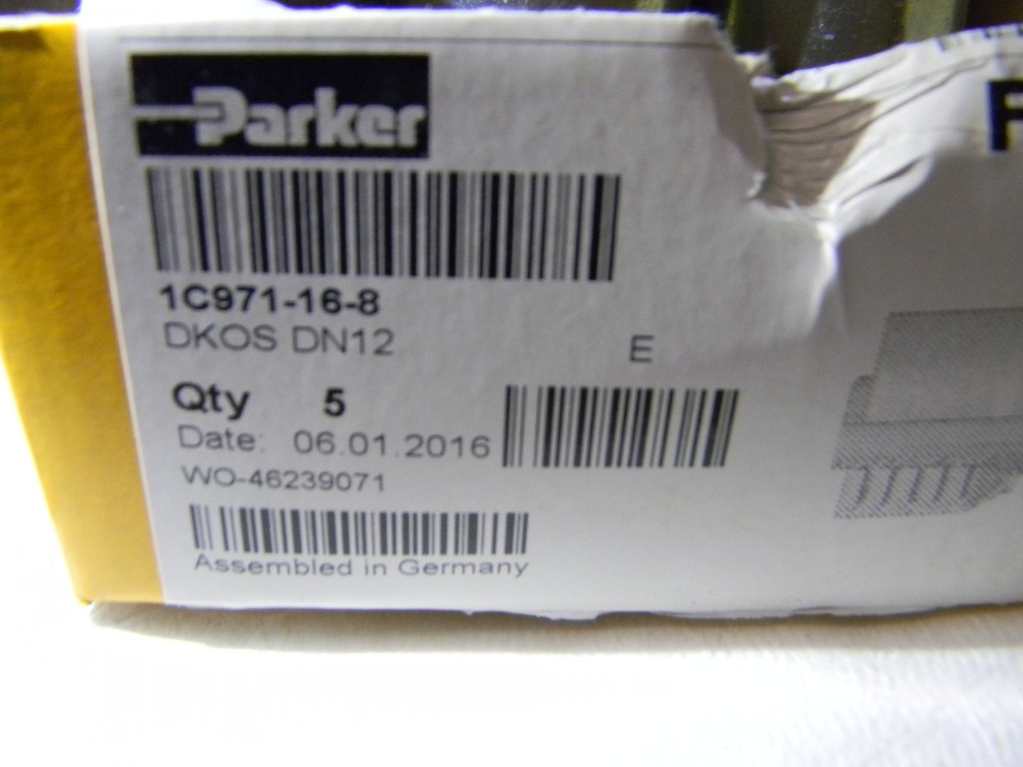 Parker M24 x 1 mm Female Metric Swivels Box of 5  1C971-16-8