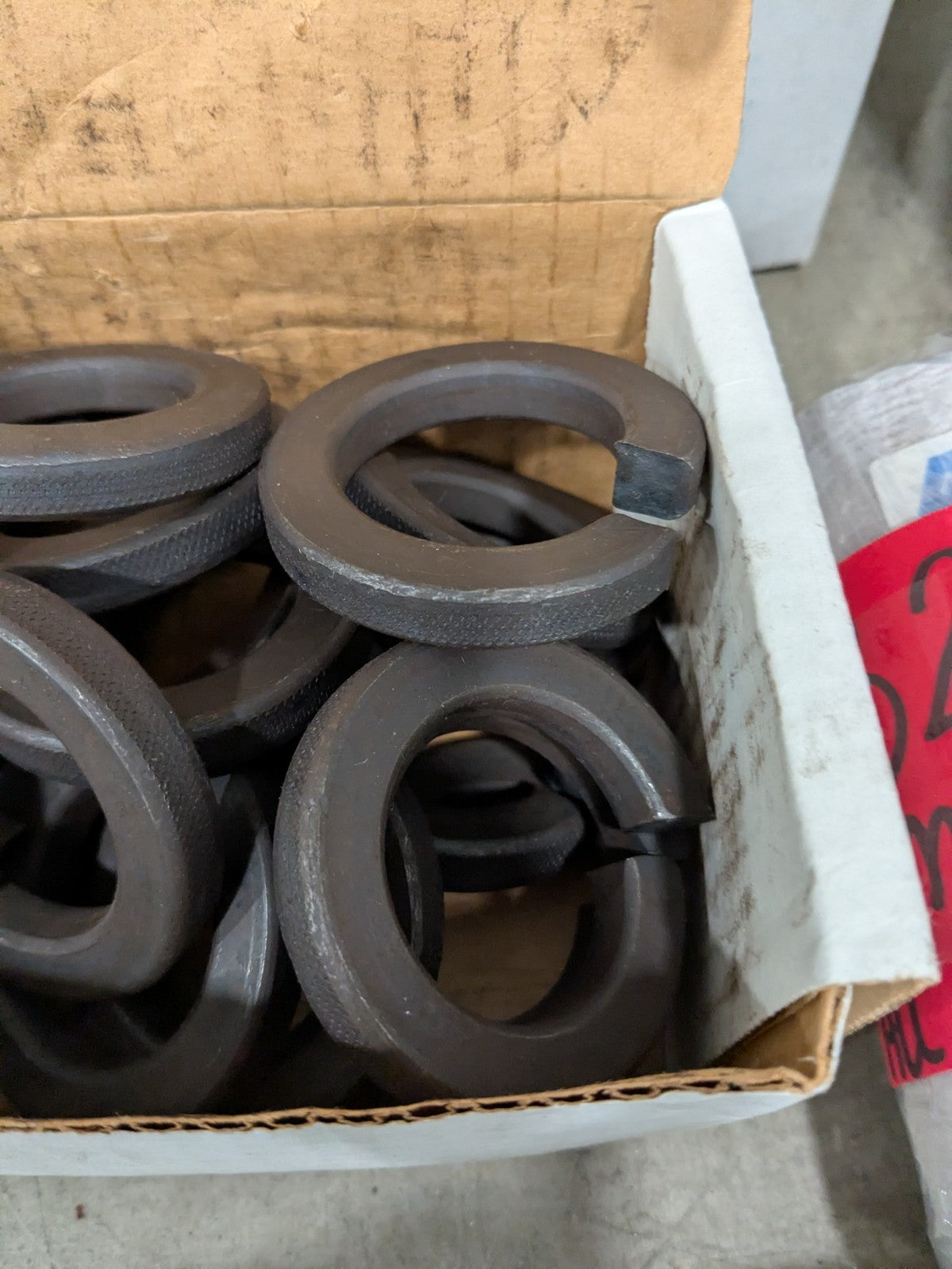 Split Lock Washer: 1-1/2 in Screw, Steel Box of 25 LWIS150USA-025BX