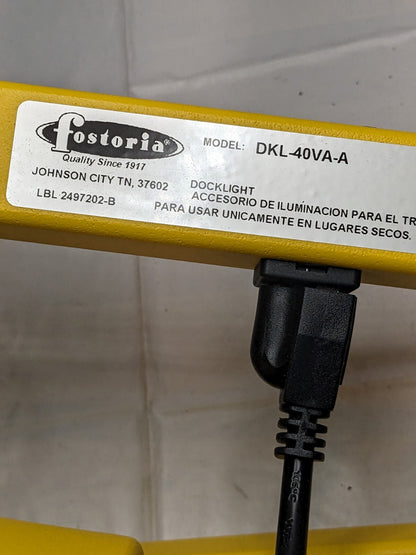FOSTORIA Task Light: Incandescent, 40 Reach, Pivot Arm, Bracket DKL-40VA-A