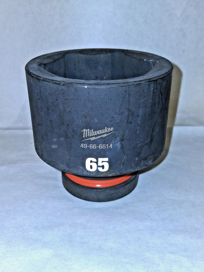 Milwaukee Tool SHOCKWAVE Impact Duty Standard Socket 1" Drive 65 mm 49-66-6614