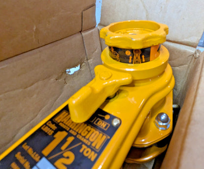Harrington 1-1/2 Ton Lever Operated Chain Hoist 10 Ft Lift L5LB015-10