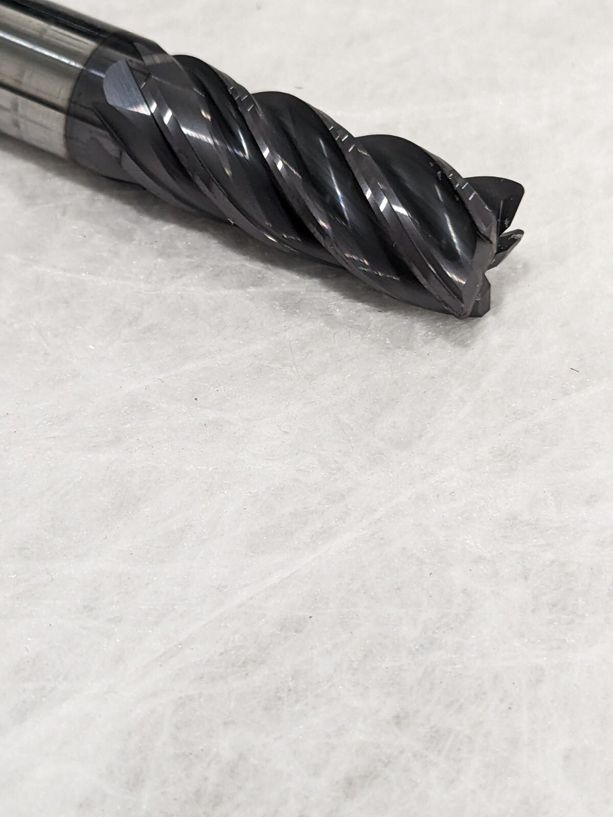OSG Corner Radius End Mill 1/2" Dia, 1-1/4" LOC, 0.0300" Radius, 5 FL VG534-5013