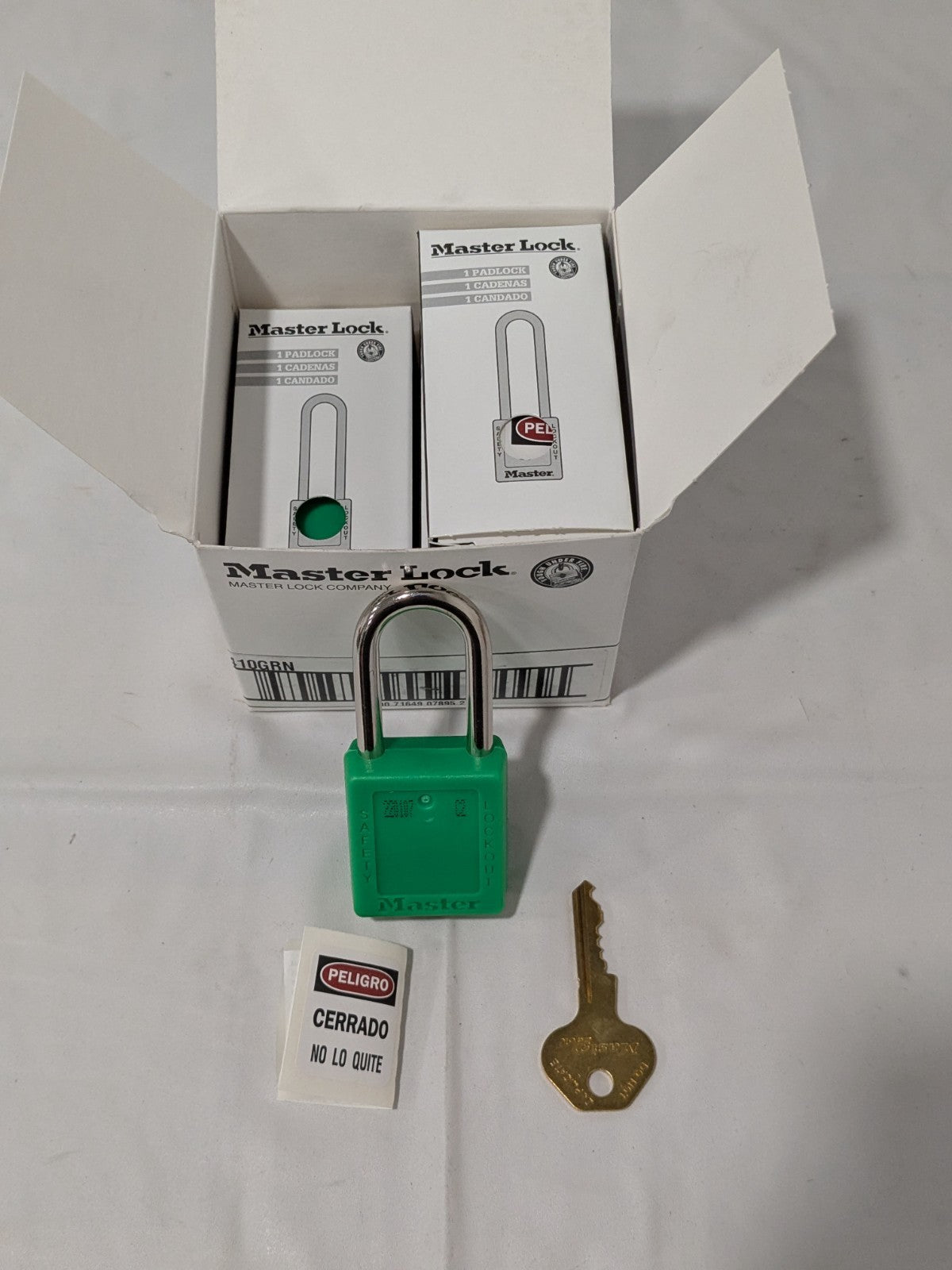 Master Lock Lockout Padlock: Keyed Different, Thermoplastic Box of 6 410GRN