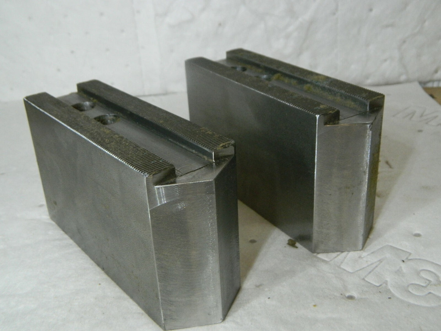 H&R Serrated Soft Jaws 12" & Up Chuck Capacity 1.5mm 60° INCOMPLETE HR112-3-5OP