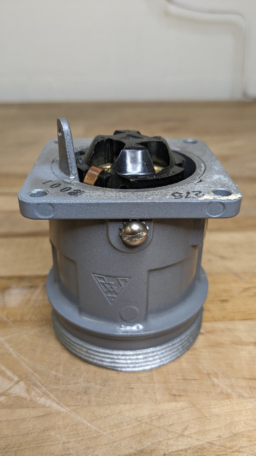 THOMAS &amp; BETTS 3418 CONNECTOR 30A 3P4W 480VAC NEW