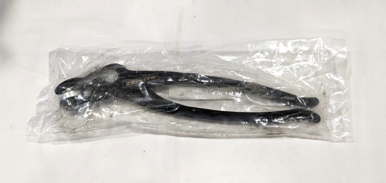 ZEPHYR TOOL GROUP  Hand Riveter  1/16" - 1/4" Capacity  NOS  K-200