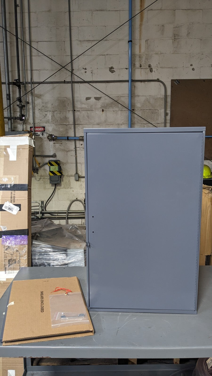 DURHAM Steel Utility Cabinet 20 x 32-3/4 125 lb Load 2 Shelf 056-95 Damaged