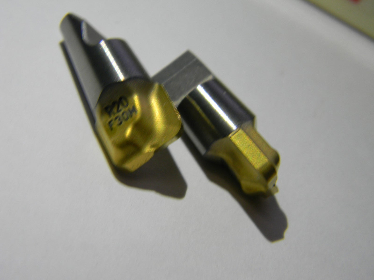 Seco Seco MM10 MD04 Grade F30M Carbide End Milling Tip Insert QTY 2  83588