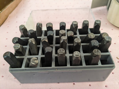C.H. HANSON Standard Stamp Set: 1/4 Character, 27 pc 20300