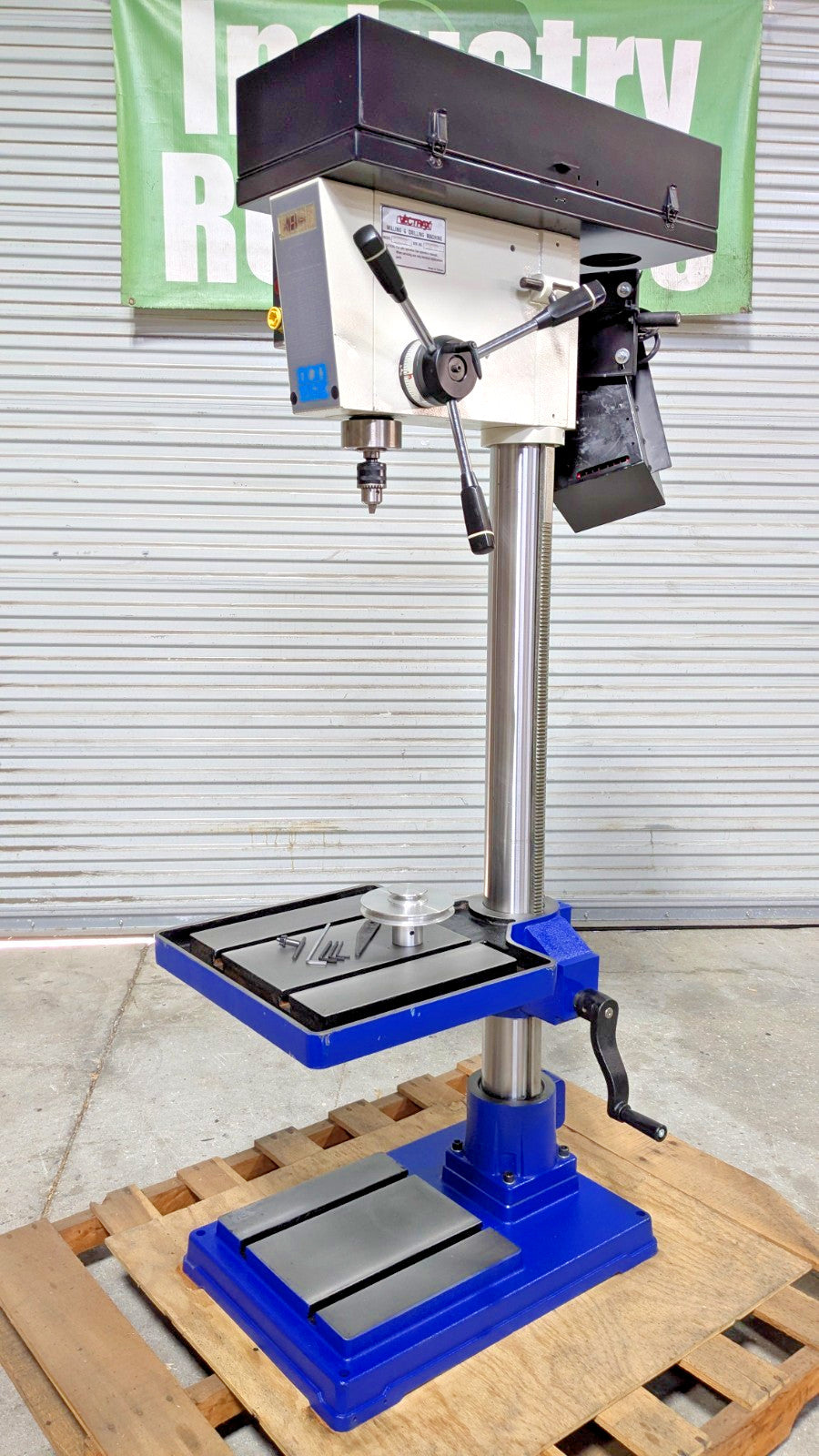 VECTRAX RF-19V Heavy Duty Drill Press  20" Swing  3MT  *Missing 1HP Motor*