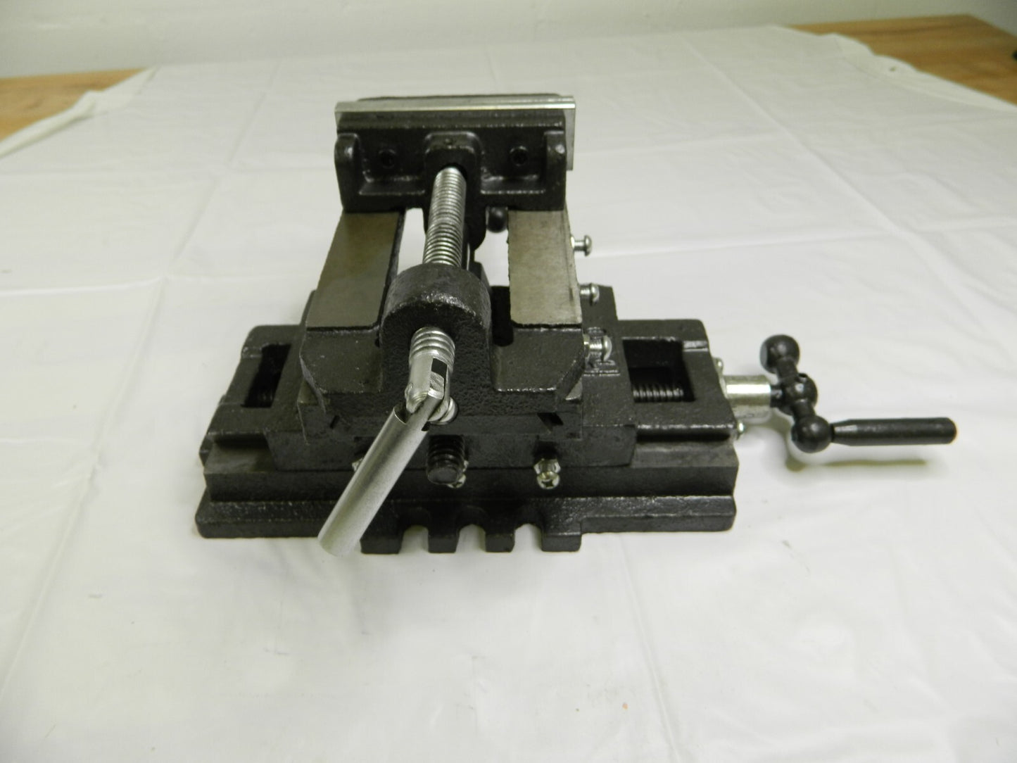 Horizontal Drill Press Vise 3-35/64 Jaw Opening 428-8314