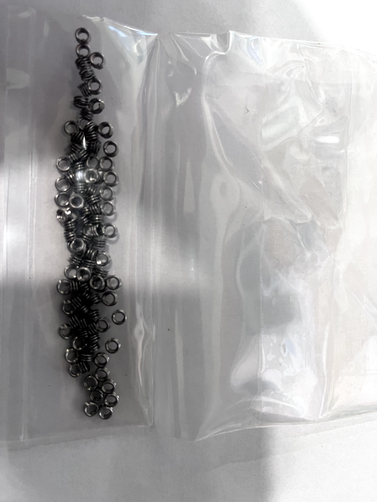 HELI-COIL Screw-Locking Insert: Stainless Steel, #4-40 UNC, 1D qty 100