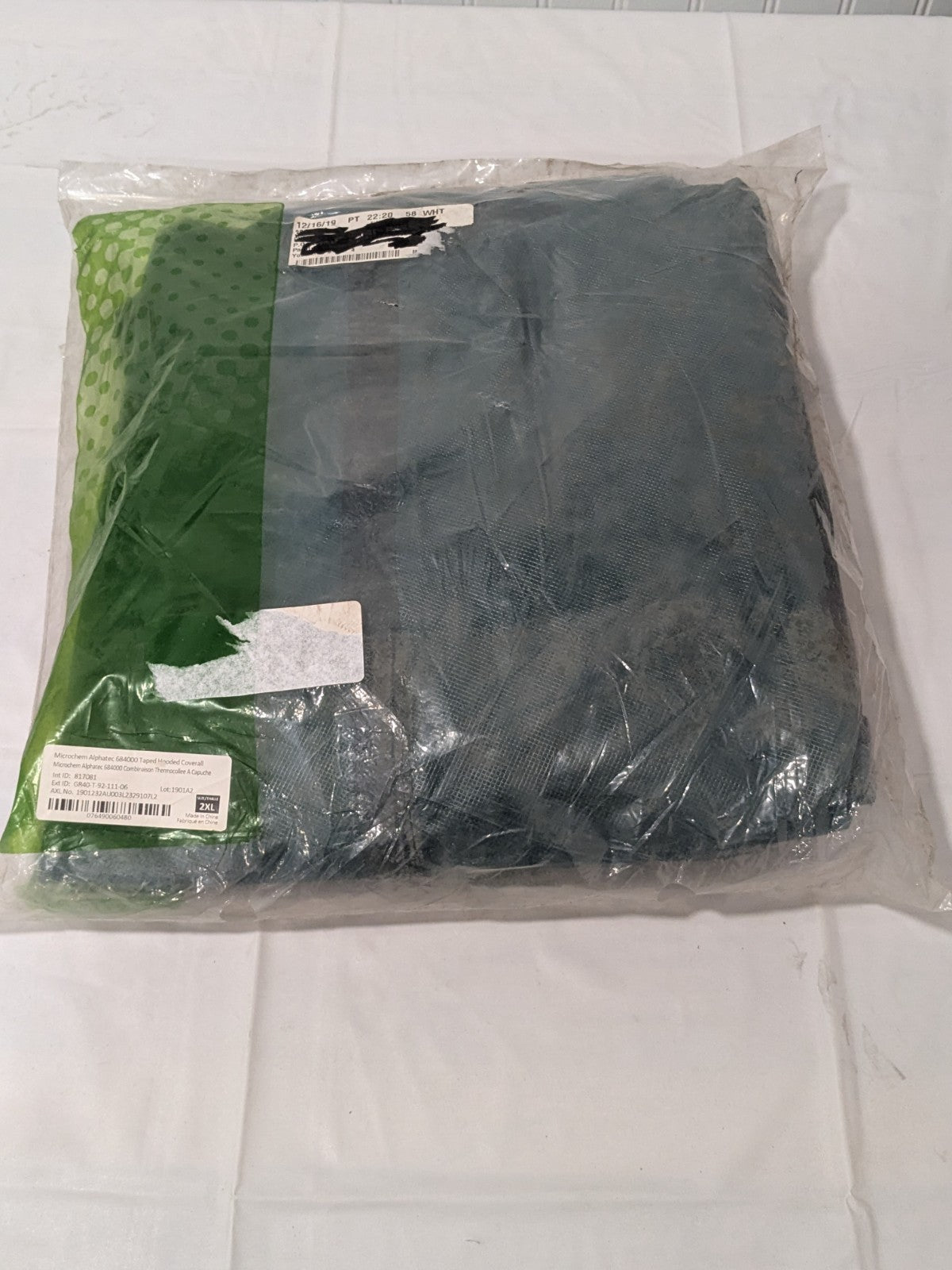 ANSELL Disposable Coverall: Chemical, Size 2X-Large GR40-T92-111-06 NO MASK