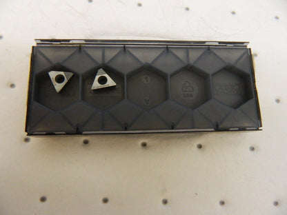 SANDVIK COROMANT TCMW221FP CD10 Carbide Turning Insert qty2 5752857