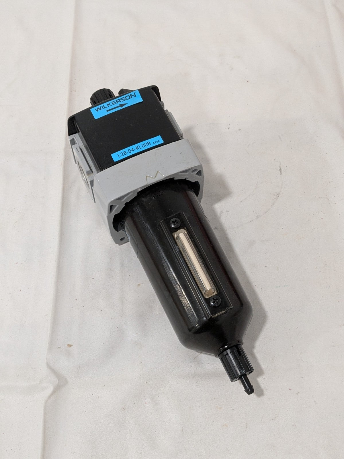 Wilkerson Standard Compressed Air Lubricator: 1/2" Port, 110 CFM L28-04-KL00B