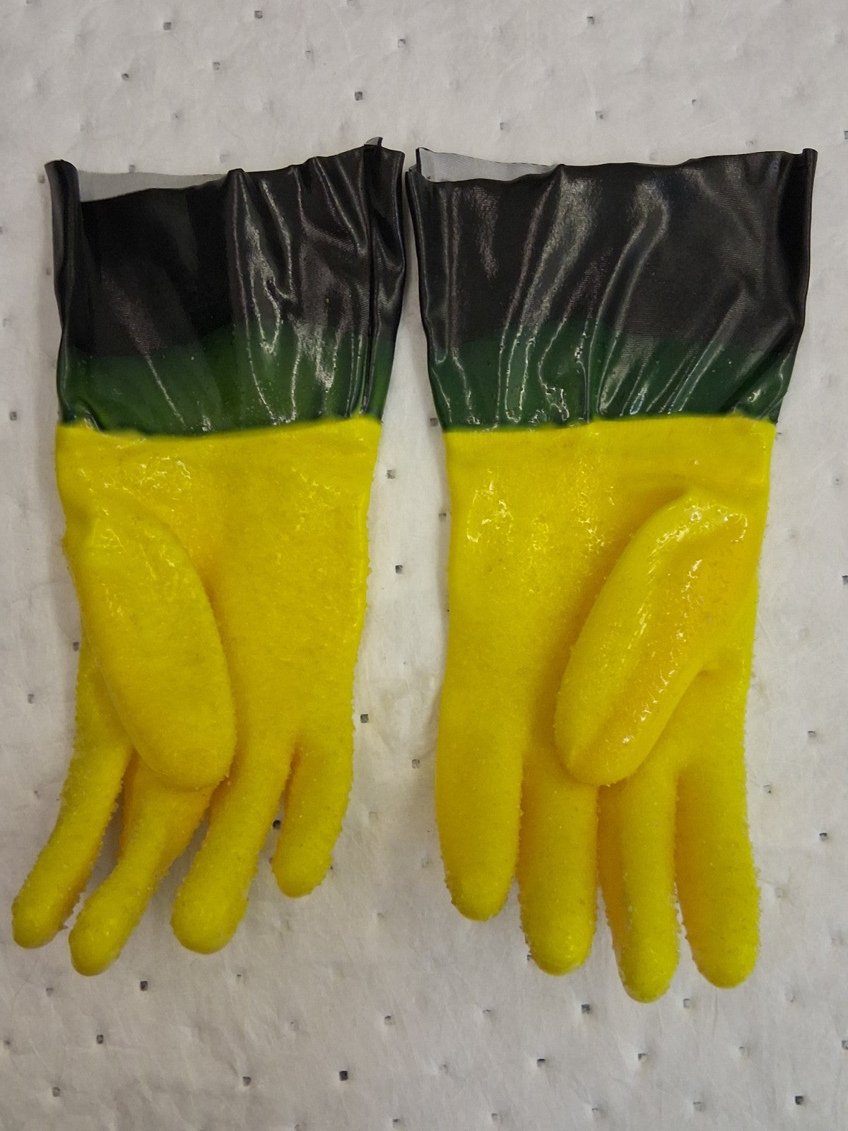 HexArmor Chemical Resistant Gloves Size L 7310-L