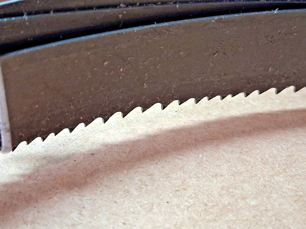 Irwin Blades Welded Bandsaw Blades 8' 2-1/2 L x 3/4" W x 6 to 10 TPI 8