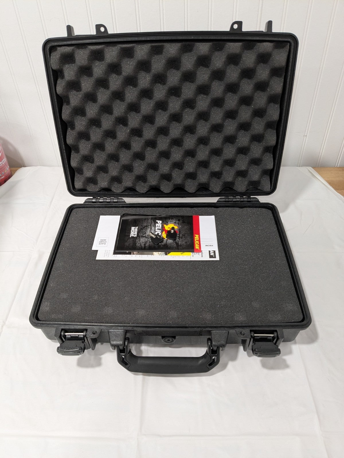 Pelican Products Laptop/Tablet Case: Layered Foam, 4-1/2" Deep 1470-000-110