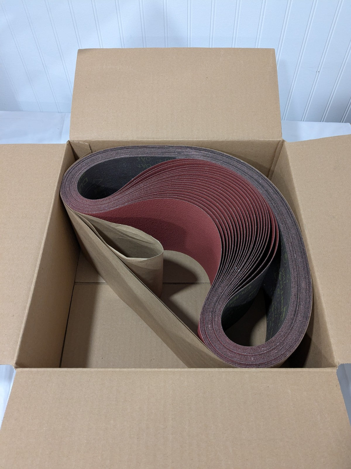 3M Abrasive Belt: 6" Wide, 48" OAL, 60 Grit, Ceramic Box of 20 7010362608