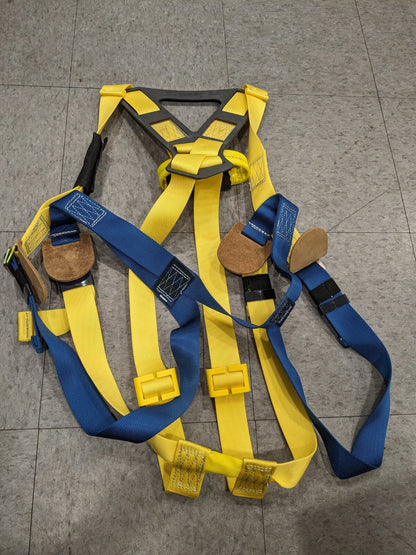 DBI-SALA Full Body Fall Protection Harnesses: 420 lb Sz L 7012815754