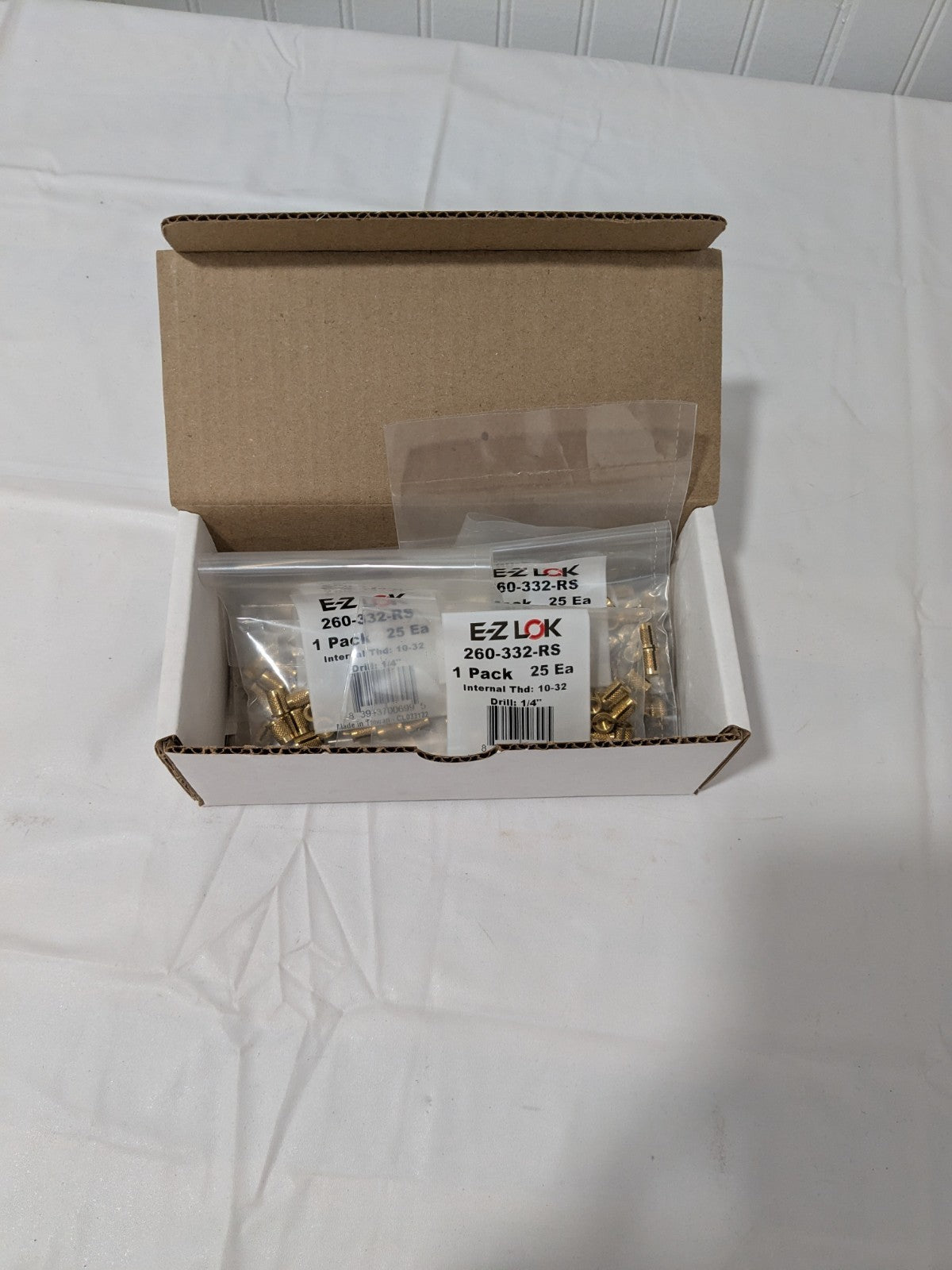 E-Z LOK Press Fit Threaded Inserts: Flanged, Brass, 0.2500 in Qty 250 260-332-RS