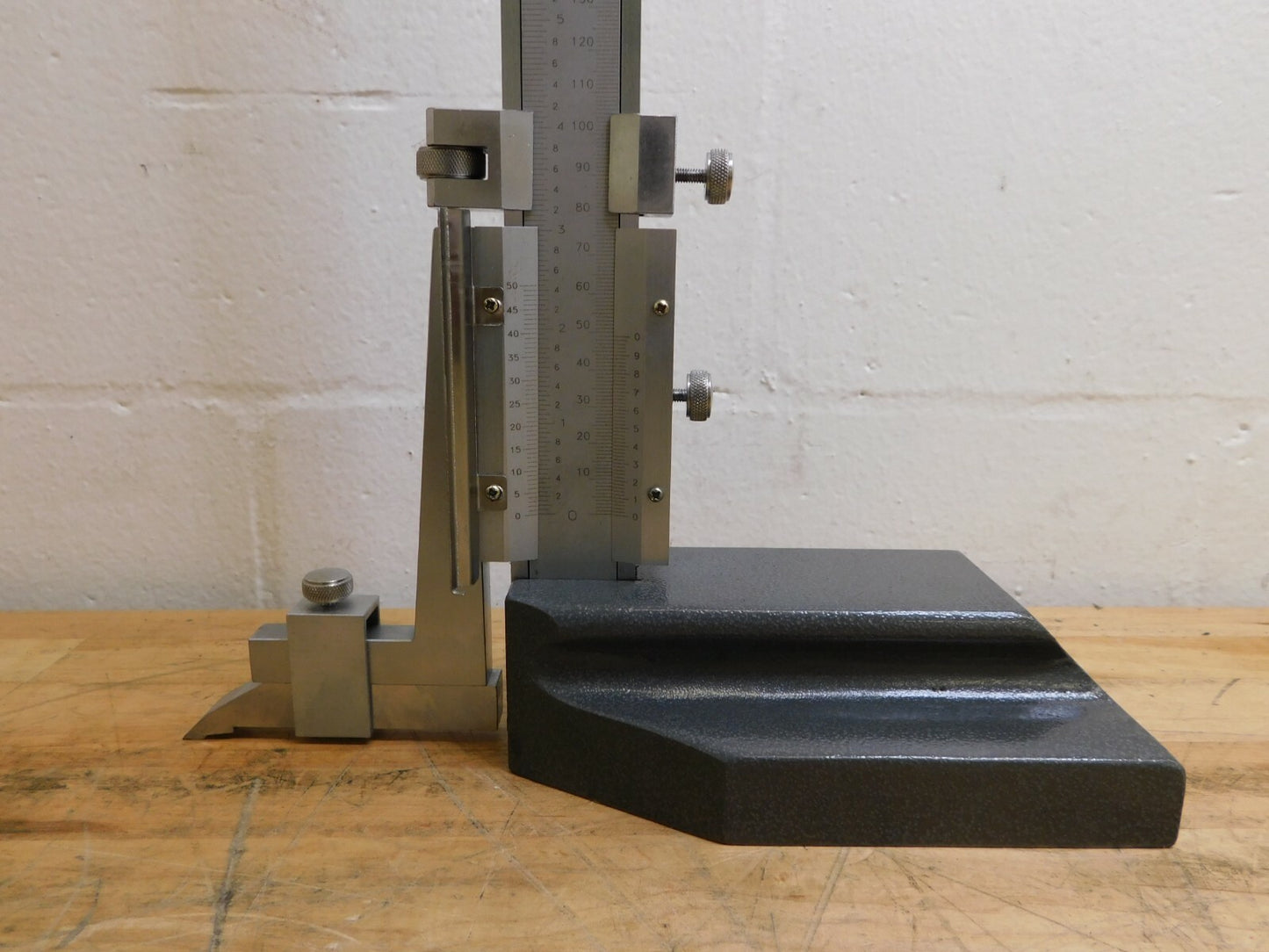 Pro Vernier Height Gage 0 to 18" Measurement 0.001" Graduation 622-851