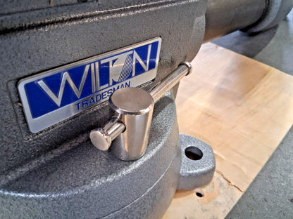 Wilton Tradesman Bench & Pipe Combination Vise 28808