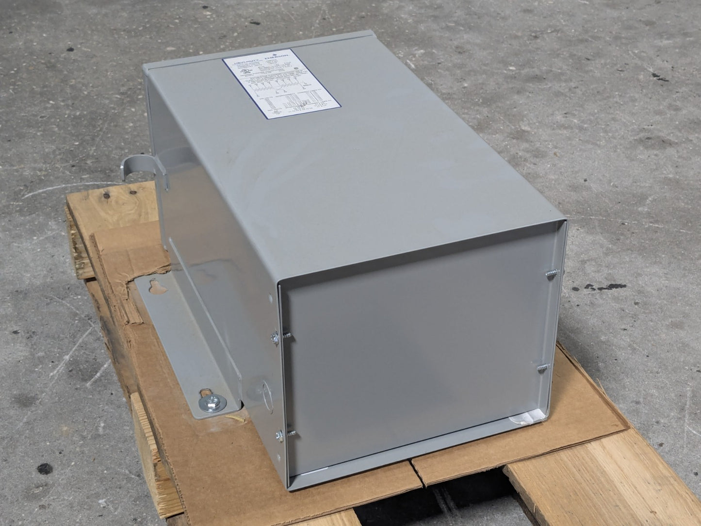 Sola Hevi-Duty Non-Ventilated Automation Transformer HS5F5AS