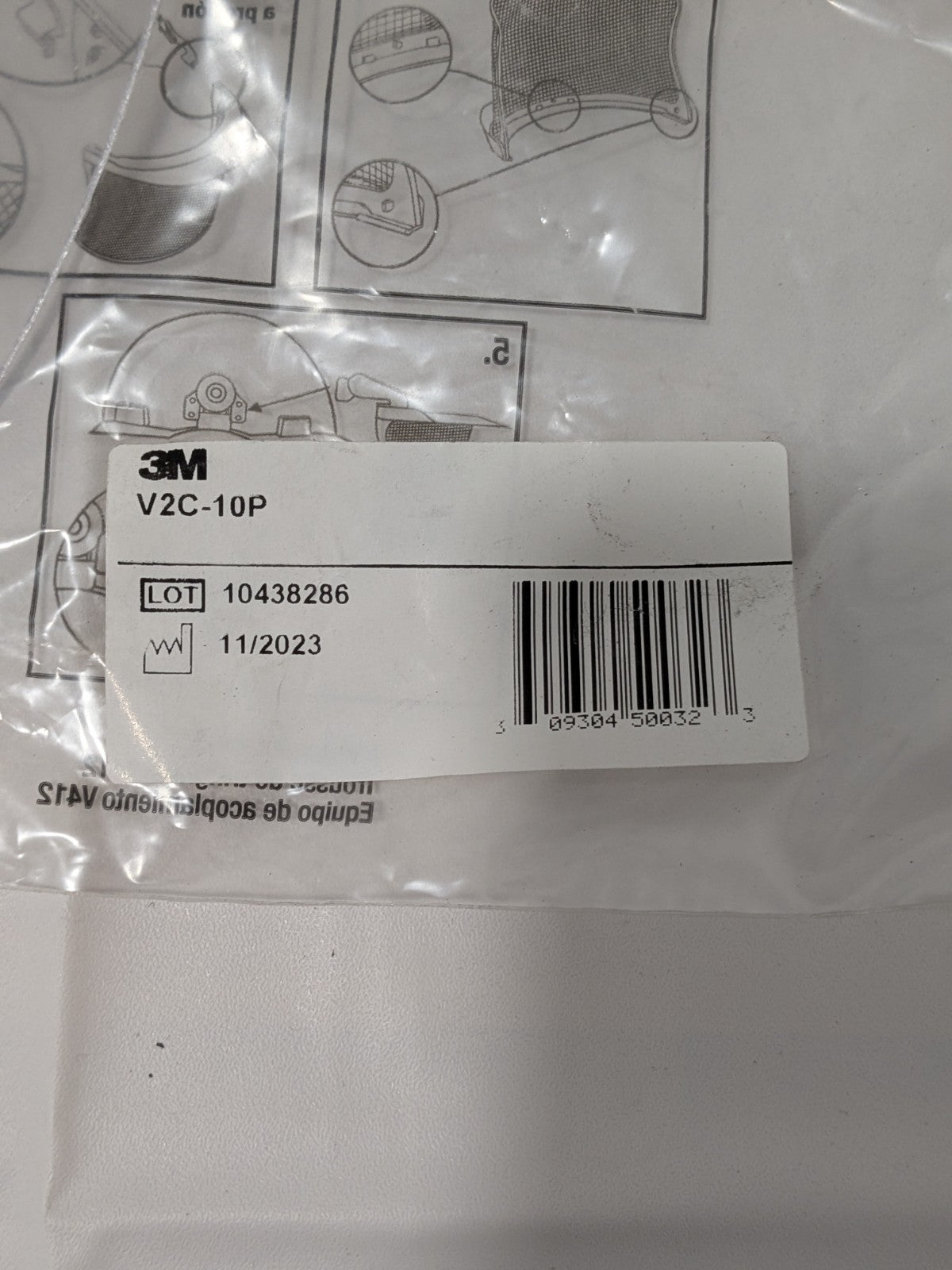 3M Face Shield Replacement Window Clear 6.75" High, 0.13" Thick 4 PCS 7000103812