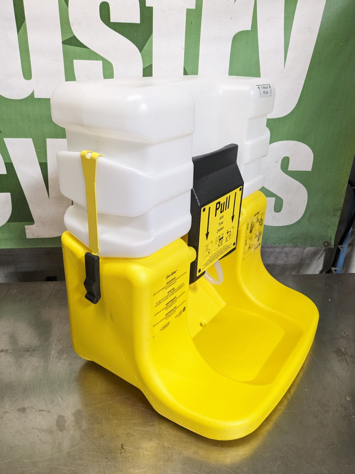 Bradley Portable Gravity-Fed Emergency Eyewash Station 7 Gallon S19-921