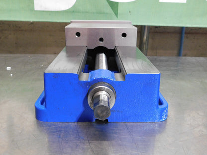Pro-Grade Horizontal Machine Vise 6" Jaw Width Stationary Base 428-7268