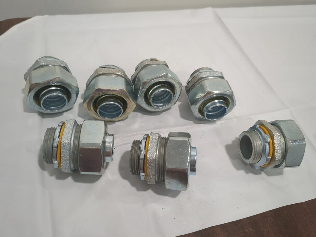 COOPER CROUSEHINDS 7pc Conduit Connector Malleable Iron 3/4" Size LT75