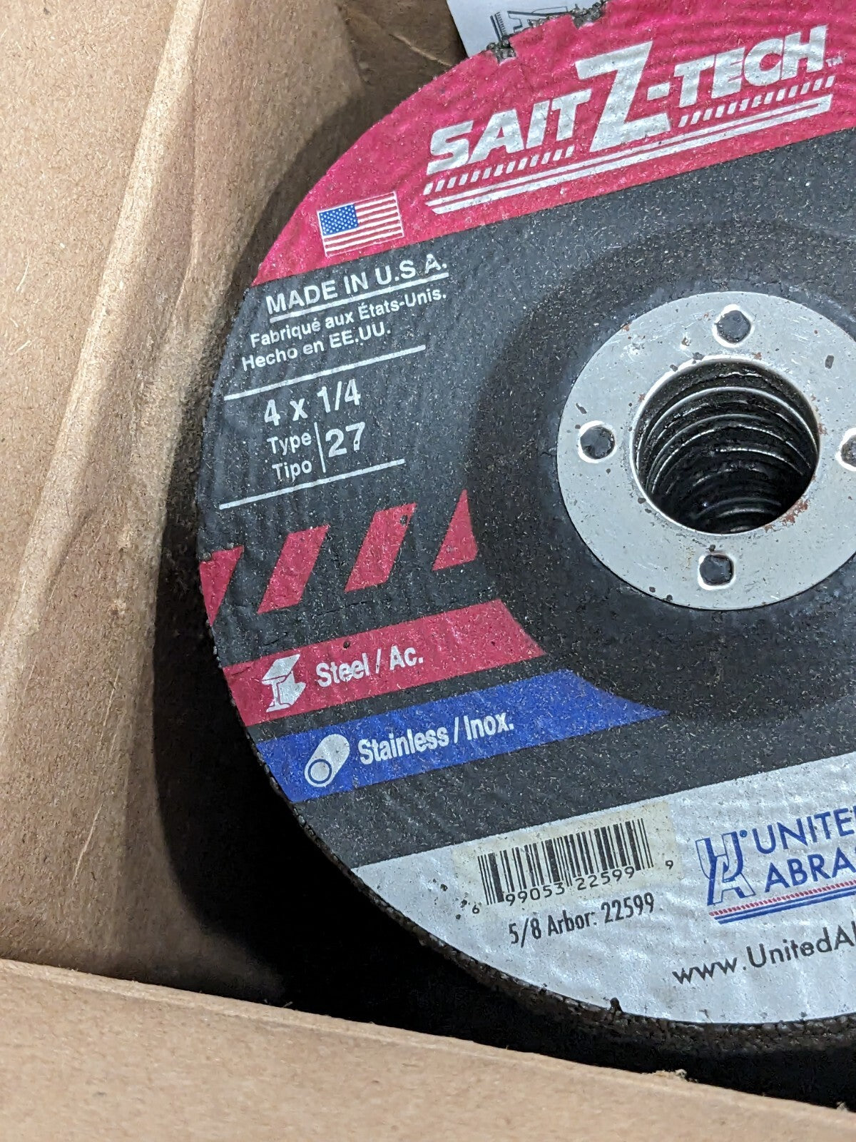 SAIT Depressed-Center Wheel: Type 27, 4" Dia, 1/4" Thick, 5/8" Ho