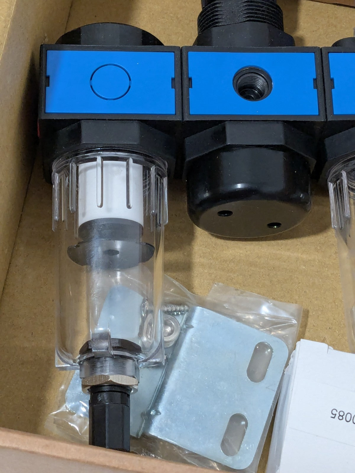 PRO-SOURCE FRL Combination Unit: 1/4 NPT, Mini with Pressure Gauge 19240068