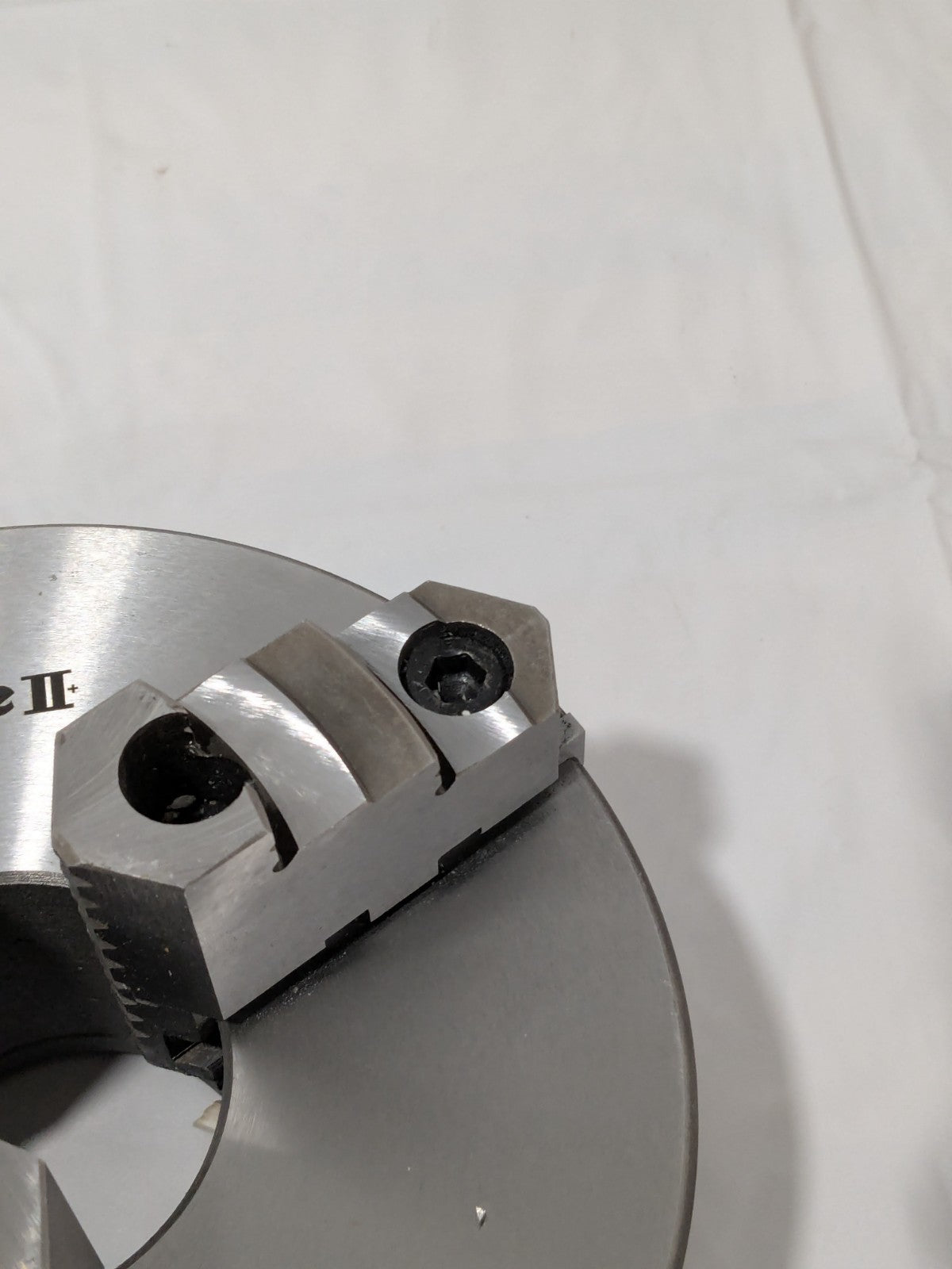 Phase II Manual Lathe Chuck: 8", 3 Jaw, Self-Centering 559-114