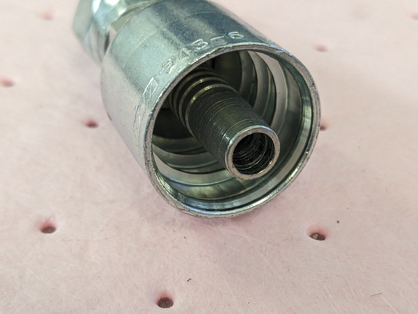 PARKER Hydraulic Hose Female Swivel Fitting: 0.375" ID KP80002