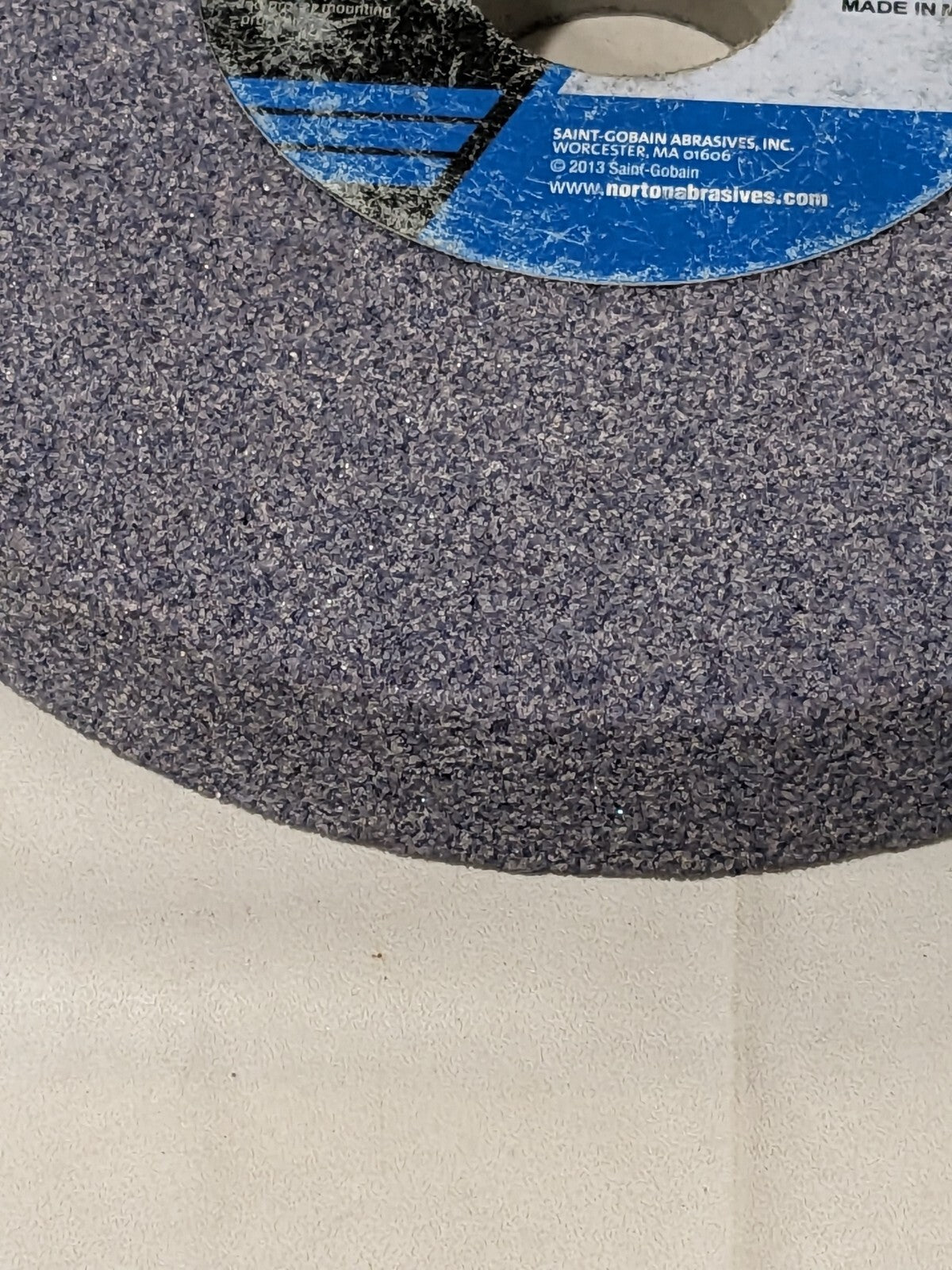 NORTON Surface Grinding Wheel 7" Dia, 1" Thick, 1-1/4" Arbor, 46G 66252942513