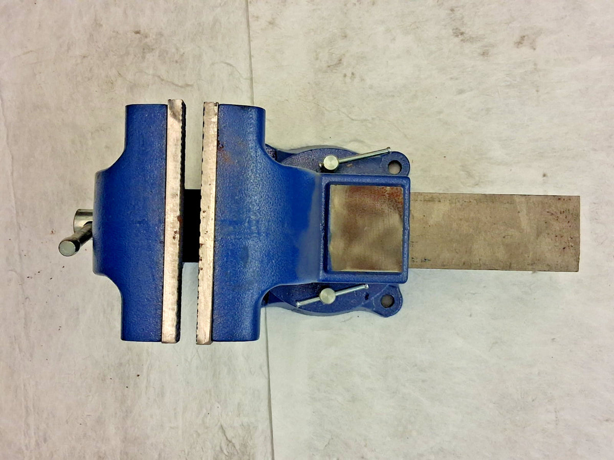 Gibraltar Bench & Pipe Combination Vise 8" Jaw Width 4" Depth CBV042