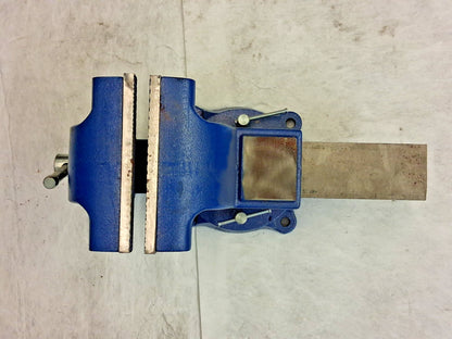 Gibraltar Bench & Pipe Combination Vise 8" Jaw Width 4" Depth CBV042