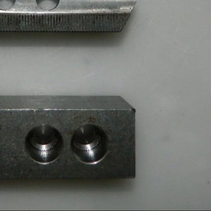 Abbott 8" Up Chuck Capacity 1/16" 90 Serrated Attachment 3 Piece Set HOW12MA8S